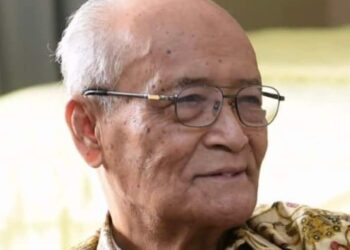 Senyum Mujahid Syafi’i Ma’arif