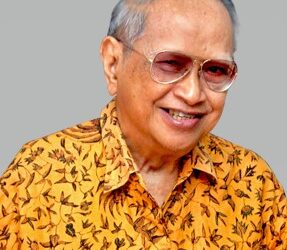 Kritikus Sastra Prof. Harimurti Kridalaksana Tutup Usia