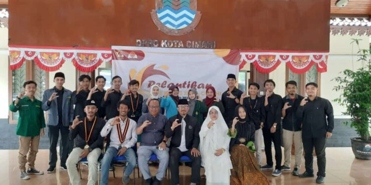 Foto Bersama setelah pelantikan