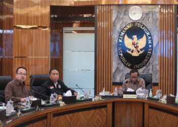 Rapat Perdana Tim TGIPF Tragedi Kanjuruhan, Menpora Amali: Samakan Persepsi dan Bergerak Secepatnya