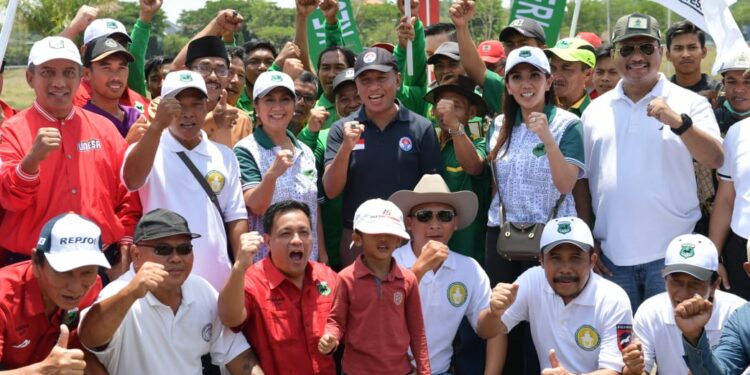 Menteri Pemuda dan Olahraga Republik Indonesia (Menpora RI) Zainudin Amali secara resmi membuka Kejuaraan Nasional (Kejurnas) Pacu Kuda Pordasi ke-56 Seri II