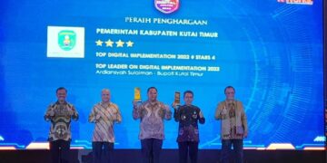 Bupati Kutai Timur Ardiansyah Raih Top Leader on Digital Implementation 2022