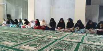 Tentang Sajadah Kehidupan