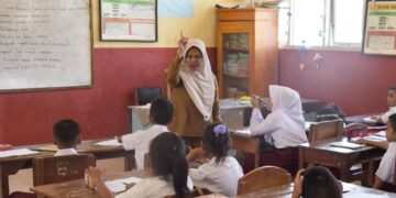 Tips Menjadi Guru Potensial Di Era Milenial