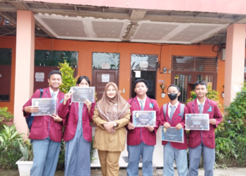 SMA Negeri 8 Tambun Selatan Raih Medali Di SCIENCELISH OLYMPIAD