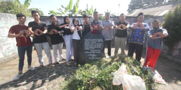 Peringati Hari Lahir Pancasila, Anak Muda Indonesia Melakukan Aksi Kebersihan Tugu Maseng