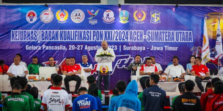 LaNyalla berikan sambutan di hadapan para atlet dan tamu undangan Kejurnas Muaythai Indonesia