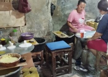 Kerupuk Geol Jatiseeng: Industri Rumahan Lintas Generasi