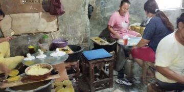 Kerupuk Geol Jatiseeng: Industri Rumahan Lintas Generasi