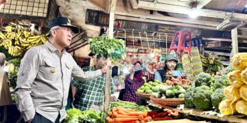 SIDAK PASAR TRADISIONAL, DICKY SAROMI: STOK PANGAN JELANG LEBARAN DIPASTIKAN AMAN