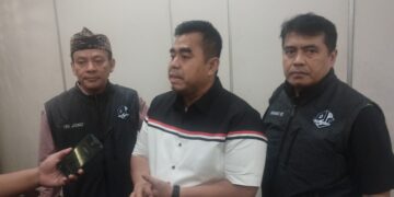 Sekjen DPP AMPHURI Terima Award Pro Jurnalismedia Siber