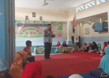 Membangun Keluarga Bahagia dengan AlQuran