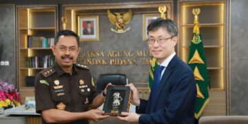 JAM-Pidum Terima Kunjungan Kehormatan Jajaran MOLEG Korea Selatan di Kejaksaan Agung