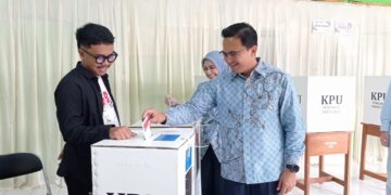 Sahrul Gunawan Gunakan Hak Suaranya di TPS 14