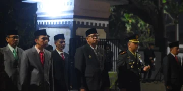 Renungan Suci di TMP Suryakencana: Momen untuk Mengenang Jasa Para Pahlawan Sukabumi