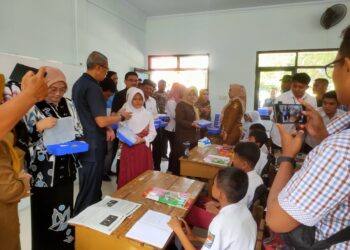 6200 Paket MBG di Kota Cirebon Disalurkan