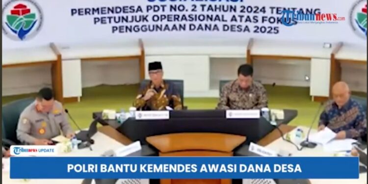 Tangkapan layar video siaran pers saat Mendesa Yandri menyebutkan Waratawan Bodrek dan LSM adalah pengganggu penyelenggaraan pemerintahan desa (Sumber Foto: TribunNews.com