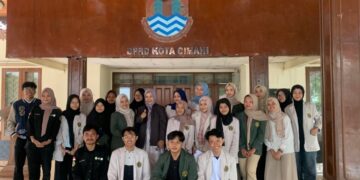 Di Sinilah BEM IKIP Siliwangi Gelar Gerakan School Society