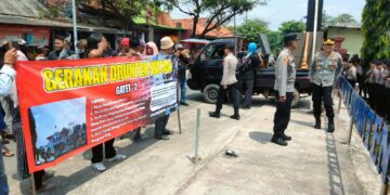 Unjuk Rasa Jilid Dua, Gatet Tuntut Kuwu Abdul Malik Dipecat