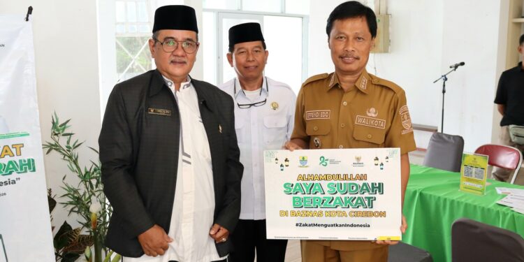 Wali Kota Cirebon Effendi Edo sudah berzakat di Baznas Kota Cirebon