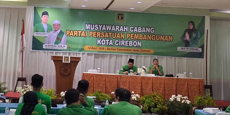 DPC PPP Kota Cirebon menggelar Muscab. Doddy Ariyanto pertanyakan keabsahan Muscab.