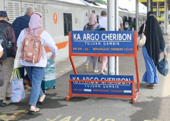 Wisata ke Kota Udang Kian Praktis, Deretan Destinasi Hits Cirebon Kini Hanya Selangkah dari Stasiun