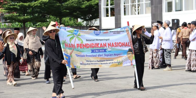 Pemkot Cirebon memperingati Hari Pendidikan Nasional (Hardiknas).