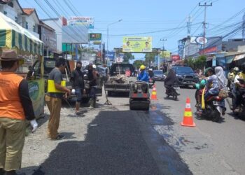 Harga Aspal Naik Imbas Situasi Global, Volume Perbaikan Jalan di Kota Cirebon Terancam Berkurang
