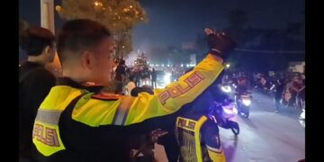 Kawal Konvoi Kemenangan Persib, Kapolres Cirebon Kota Imbau Bobotoh Jaga Ketertiban