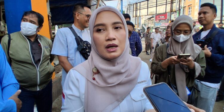 Kepala Kantor Perwakilan Bank Indonesia (KPw BI) Cirebon Wihujeng Ayu Rengganis mengungkapkan kondisi rupiah di wilayah kerjanya di tengah naiknya dolar.