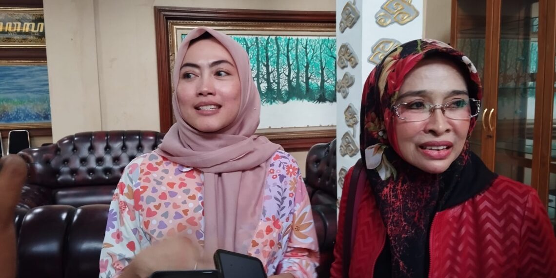 Kompak, Mantan Wabup dan Mantan Istri HSG, Berikan Kesaksian di BK DPRD Kota Cirebon
