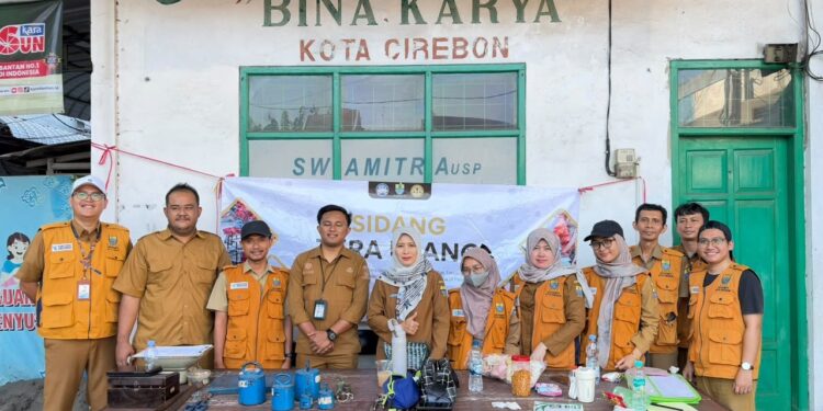 DKUKMPP Kota Cirebon Tera Ulang Timbangan pedagang Pasar Pagi.