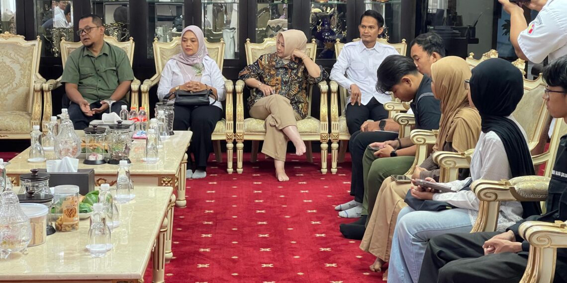 Sambangi Direksi, Iing Daiman Minta Perumda Tirta Giri Nata Benahi Layanan Air dan Piutang Pelanggan