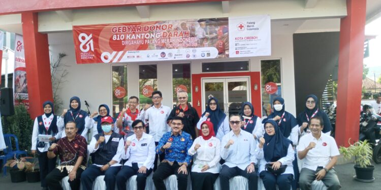 PMI dan Pemkot Cirebon memperingati HUT PMI ke 81 tahun dengan Gebyar Donor Darah.