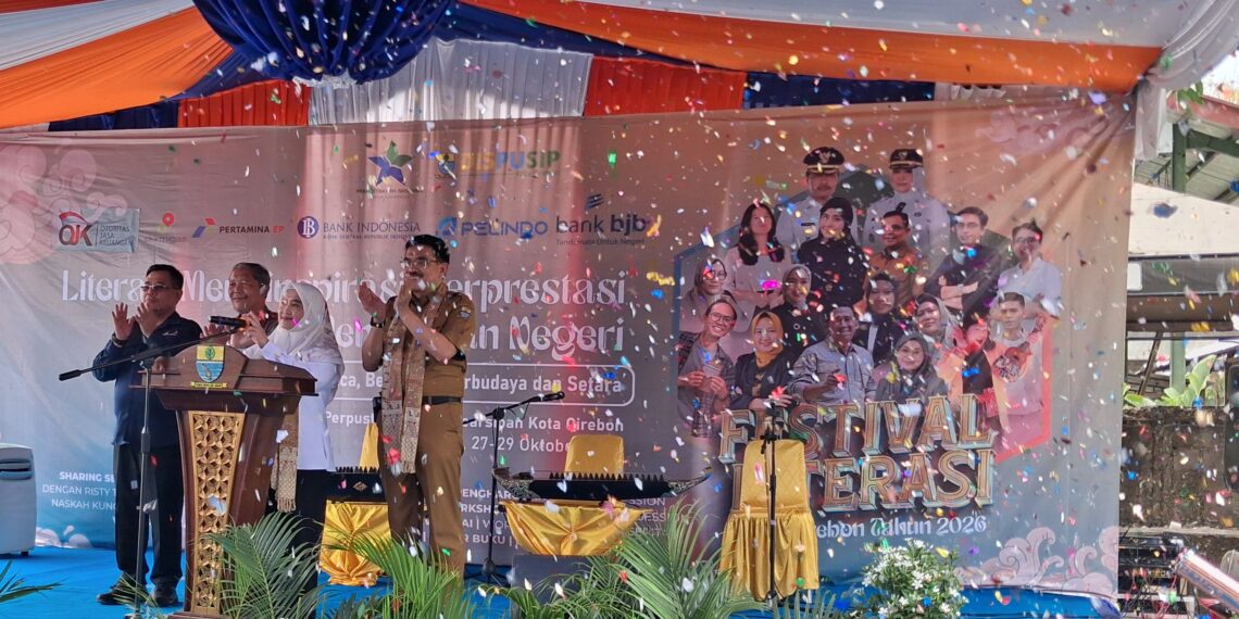 Dukung Budaya Membaca, Pemkot Cirebon Buka Festival Literasi dan Peluncuran Donasi Buku