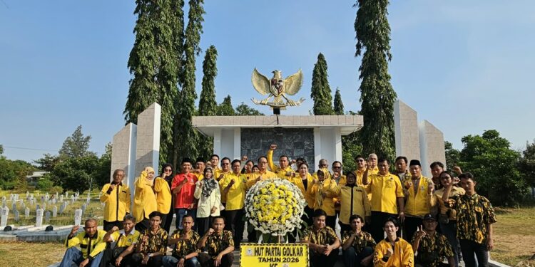 DPD Golkar Kota Cirebon menggelar HUT Golkar ke-62 tahun.