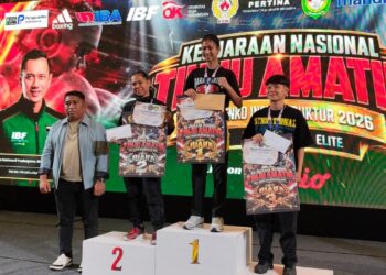 Berbekal Biaya Mandiri, Petinju Muda Cirebon Jasmine Cetah Sabet Emas Kejurnas 2026